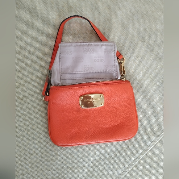 Michael Kors Fuchsia Colored Wristlet - Picture 4 of 10